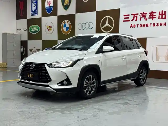 Toyota Yaris L Toyota Yaris L, X 1.5L CVT, Люкс, PLUS