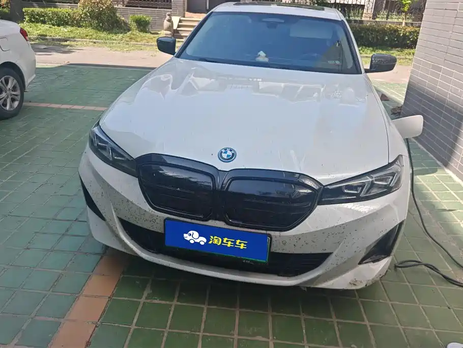 BMW i3 2025 eDrive 40 L Shadow Night Sport Package фото 2