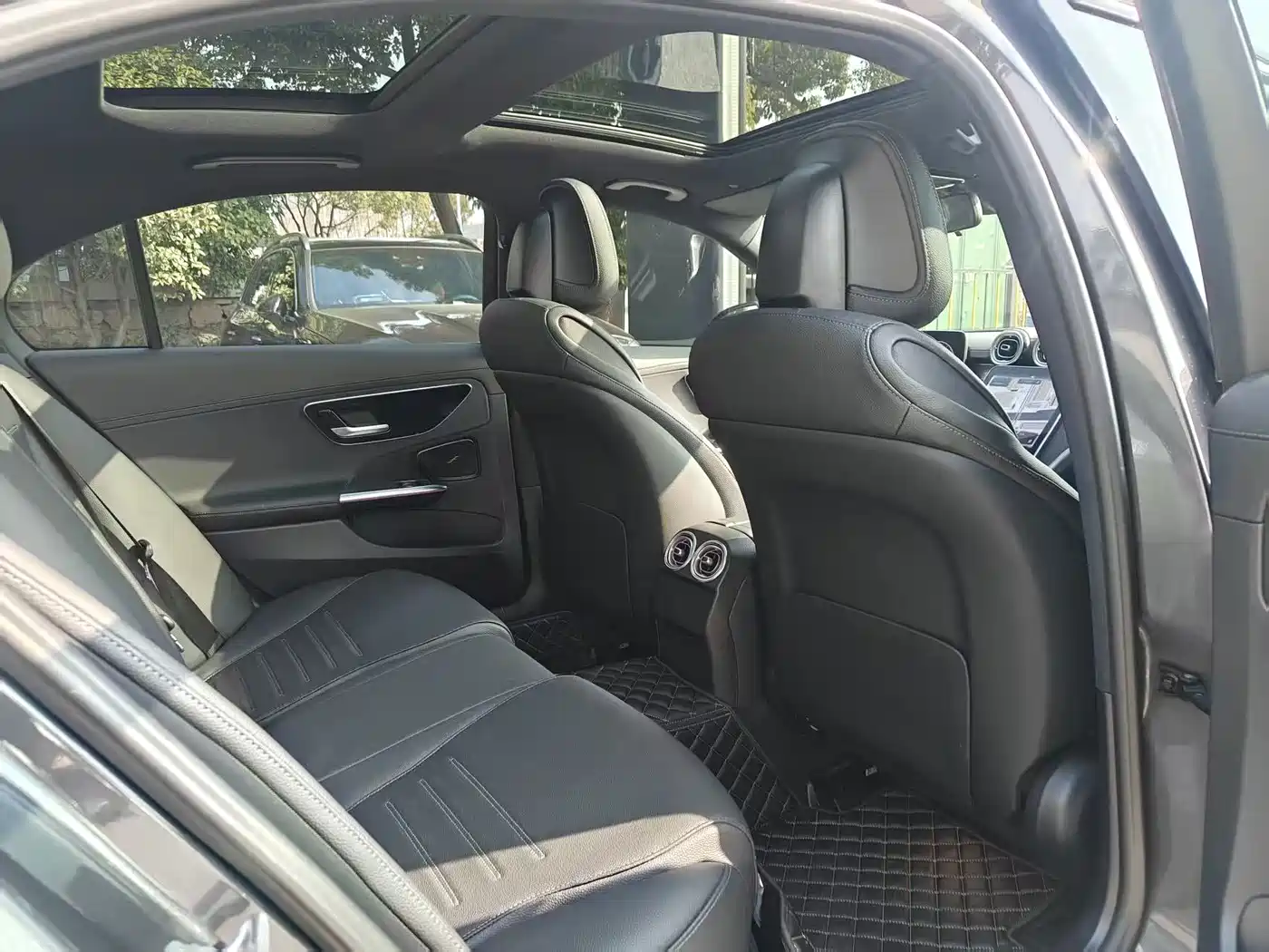 Mercedes-Benz C-Class 2023 C 260 L Sport фото 7