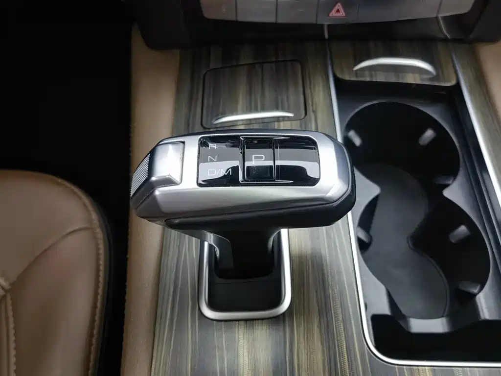 Haval H9 2017 2.0T Petrol 4WD Luxury 7-seater фото 13