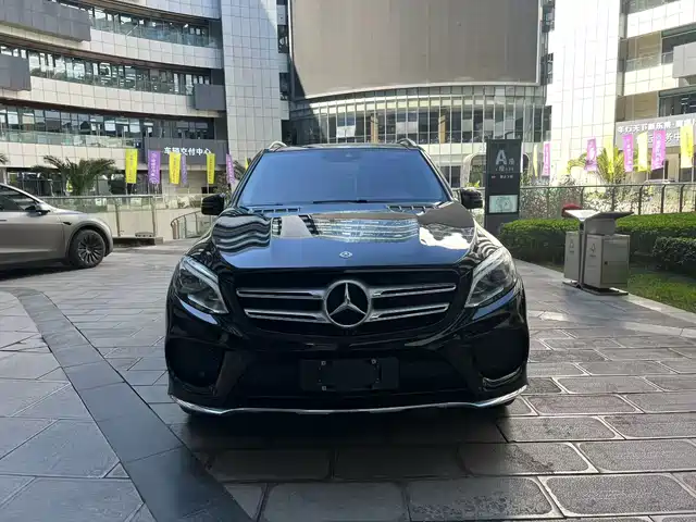 MERCEDES-BENZ GLE