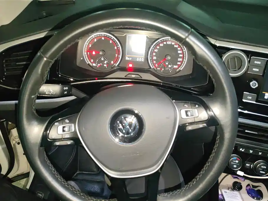 Volkswagen Tayron 2019 330TSI 2WD Luxury China VI фото 15