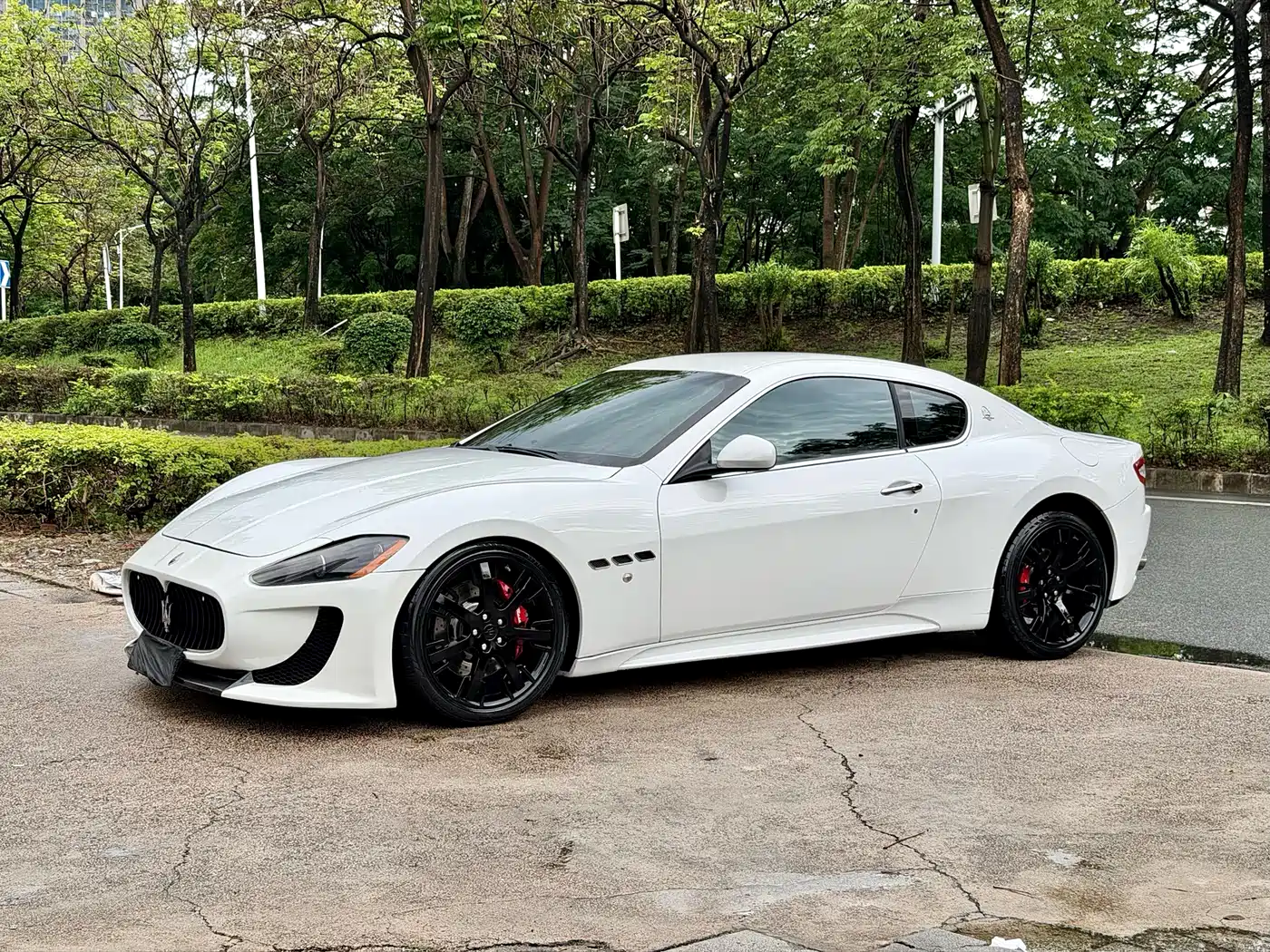 Maserati GranTurismo 2012 2009 4.7L Sport Automatic