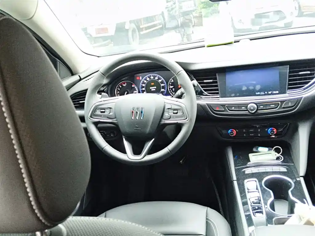 Buick Regal 2025 Model Base Type фото 6