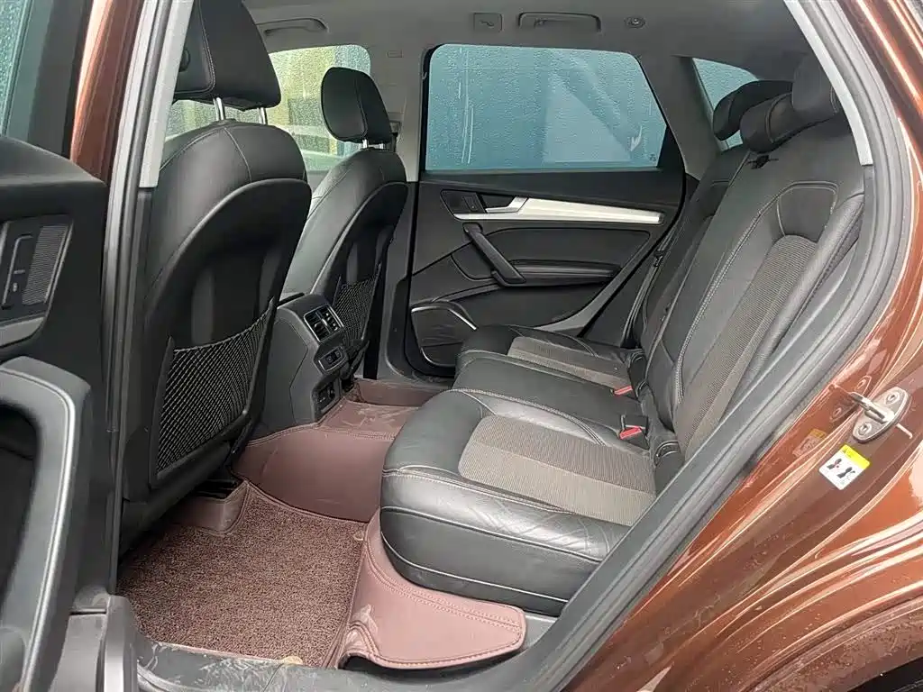 Audi Q5L 2018 40 TFSI Prestige Fashion (China V) фото 8