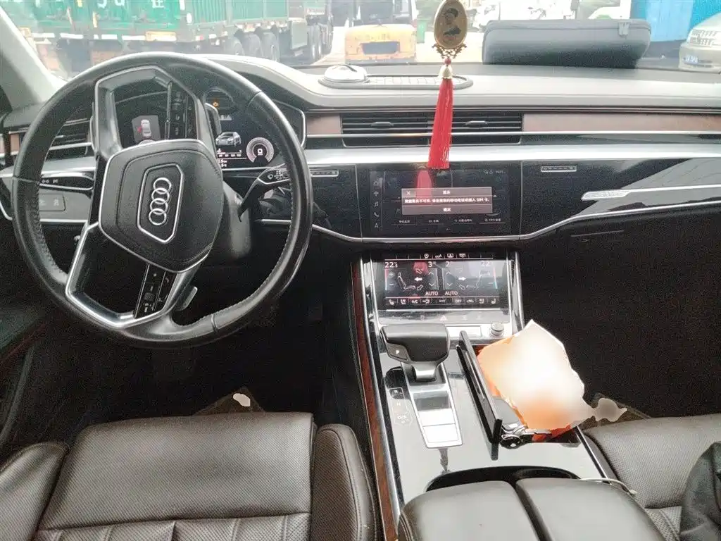 Audi A8 2019 A8L 50 TFSI quattro Luxury фото 10