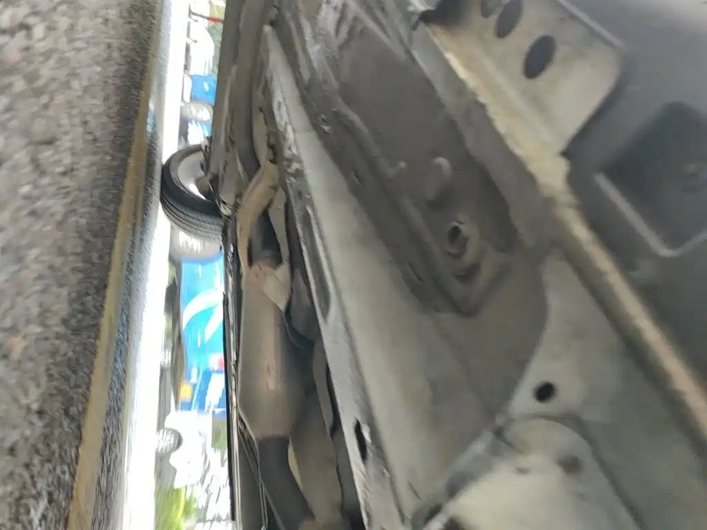 BYD Yuan 2017 1.5L Manual Panoramic Sunroof фото 17