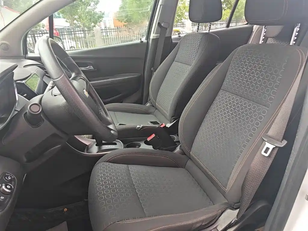 Chevrolet Trax 2017 1.4T Automatic 2WD Comfort фото 15