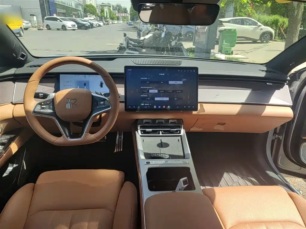 BYD Han L 2025 EV AWD LiDAR Flagship фото 10