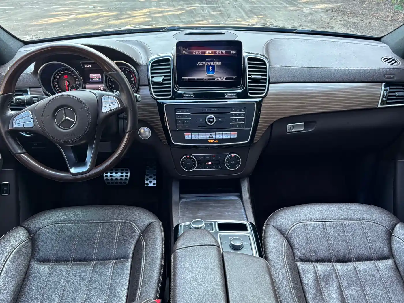 Mercedes-Benz GLE 2018 GLE 320 4MATIC Luxury Ultimate Edition фото 5