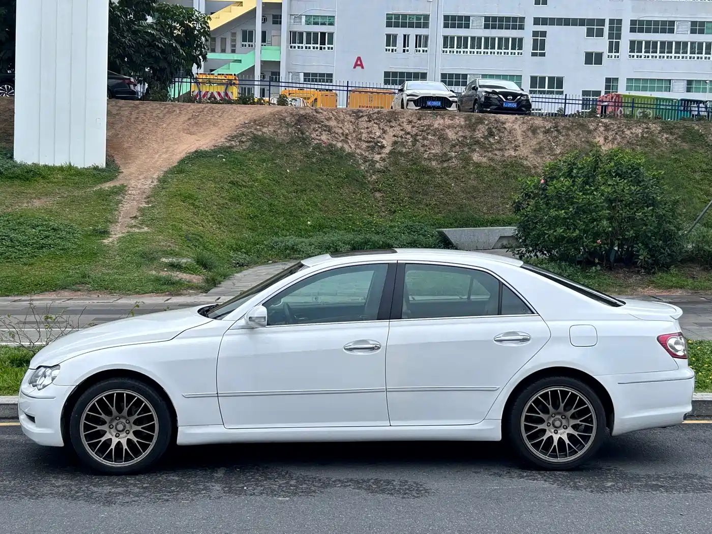 Toyota Reiz 2009 2.5S Comfort Edition фото 7