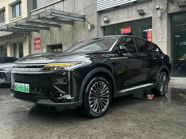 EXEED YAOGUANG (OMODA 9)