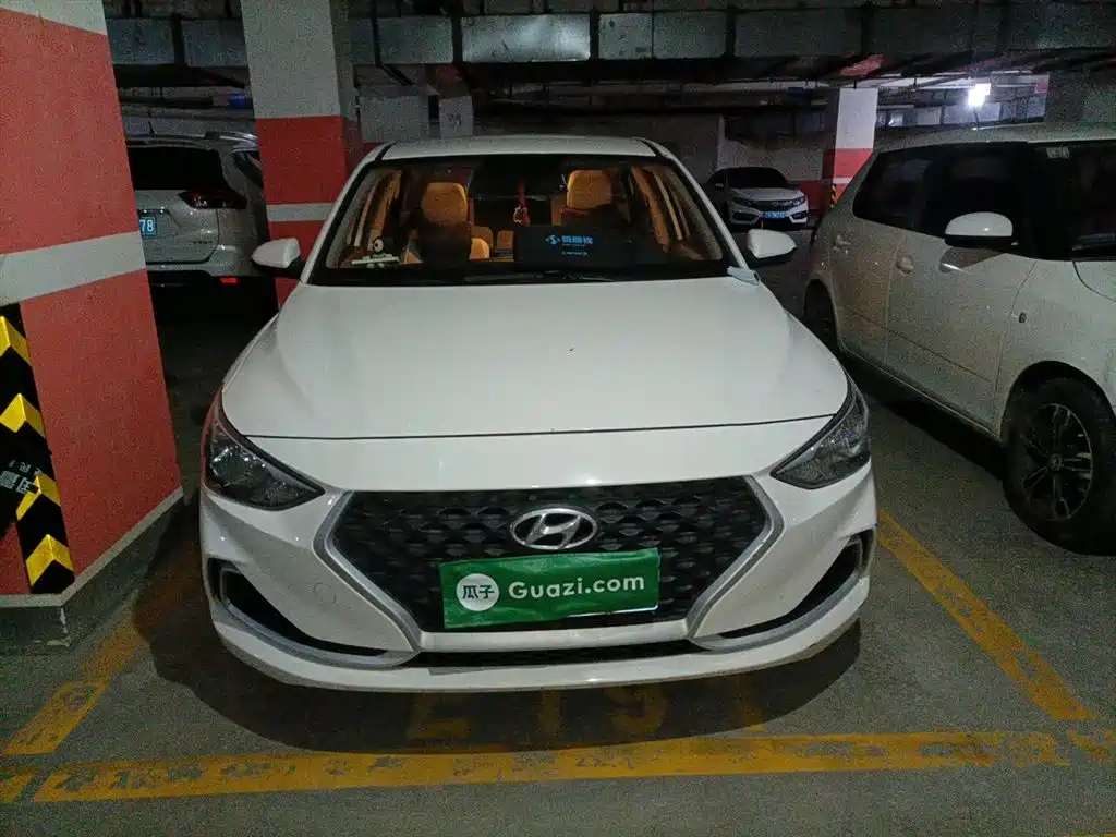 Hyundai Elantra 2020 1.6L Auto GL Pleasing Edition фото 2
