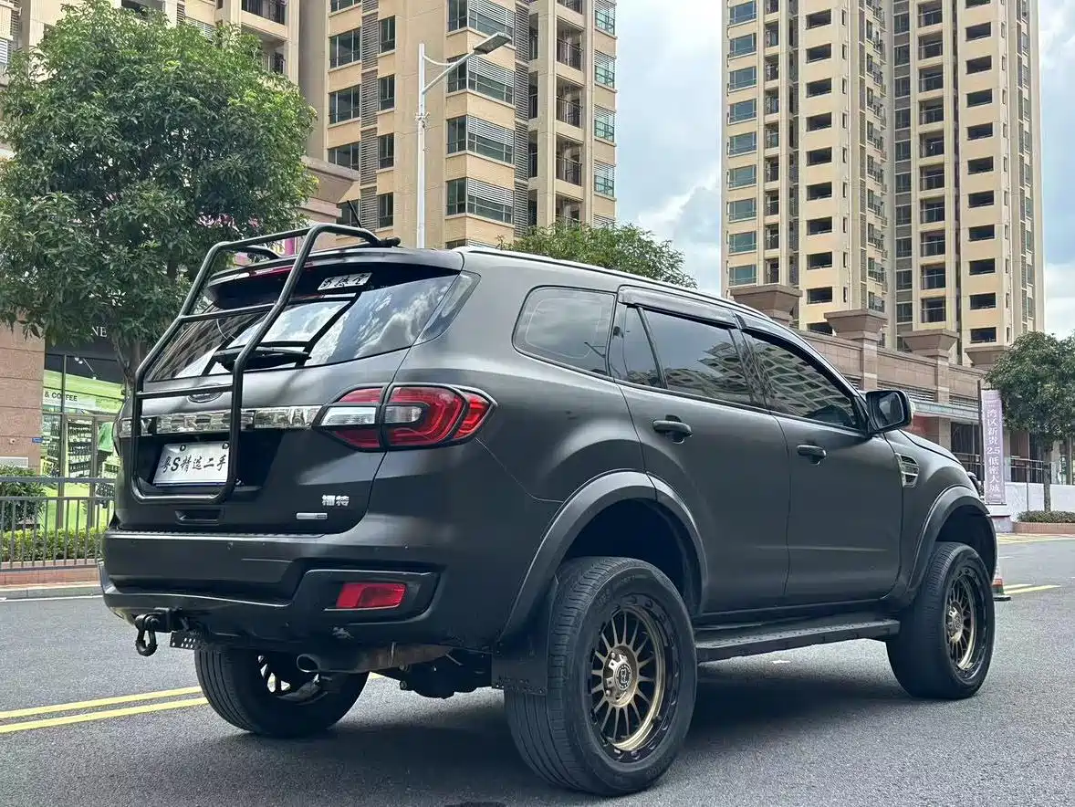 Ford Everest 2018 2017 2.0T Gasoline Automatic 4WD Luxury Edition 5-Seater