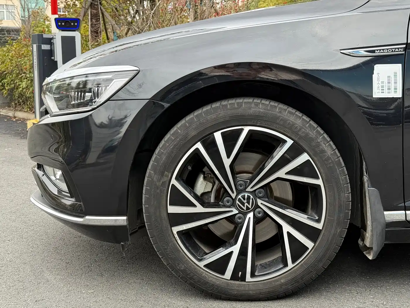 Volkswagen Magotan 2020 330TSI DSG Leading фото 15