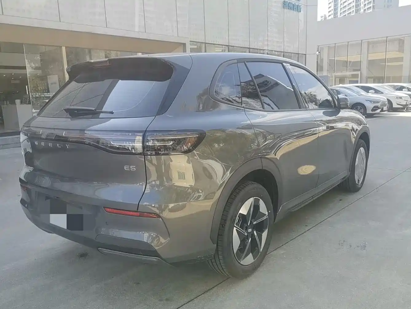 GEELY GALAXY GALAXY E5