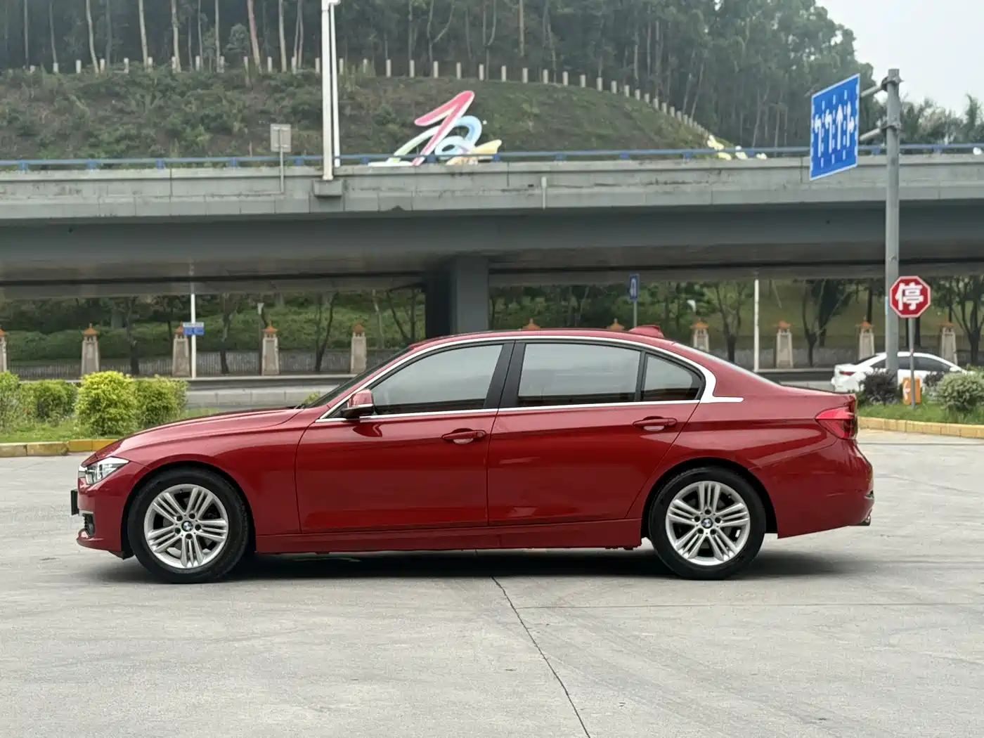 BMW 3 Series 2017 320Li Fashion фото 4