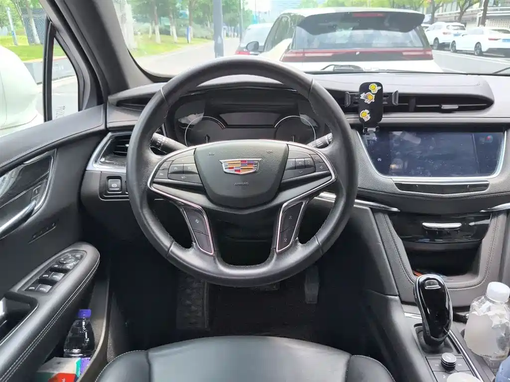 Cadillac XT5 2020 28T Luxury Model фото 6