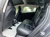 Photo 10 - Tesla Model 3