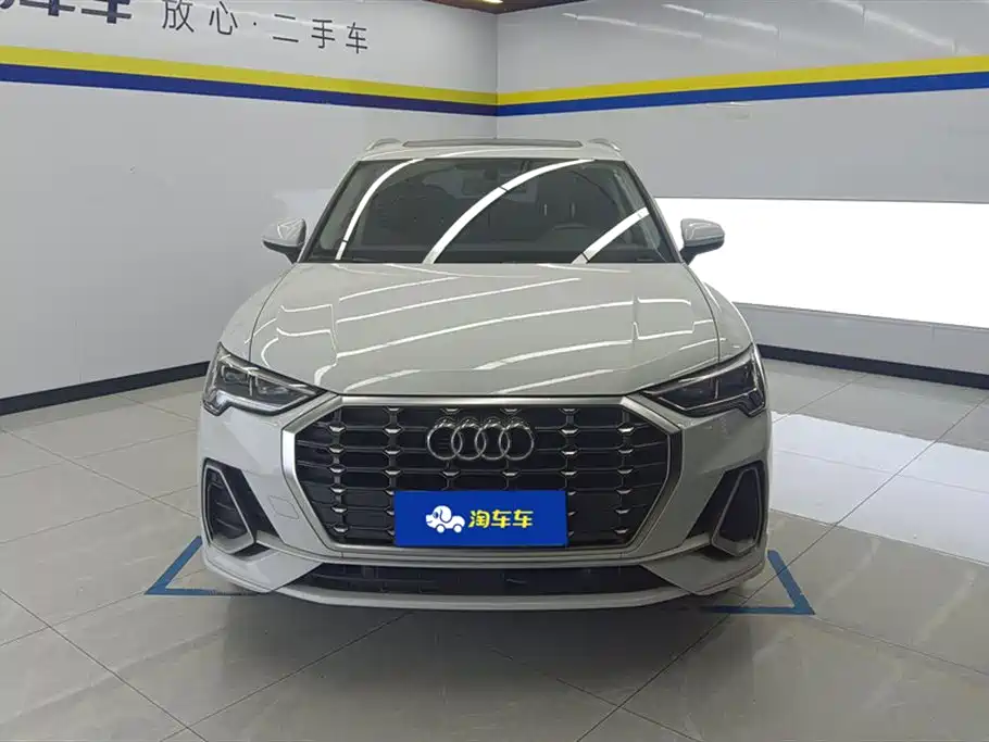 Audi Q3 2019 40 TFSI Fashion Dynamic фото 2