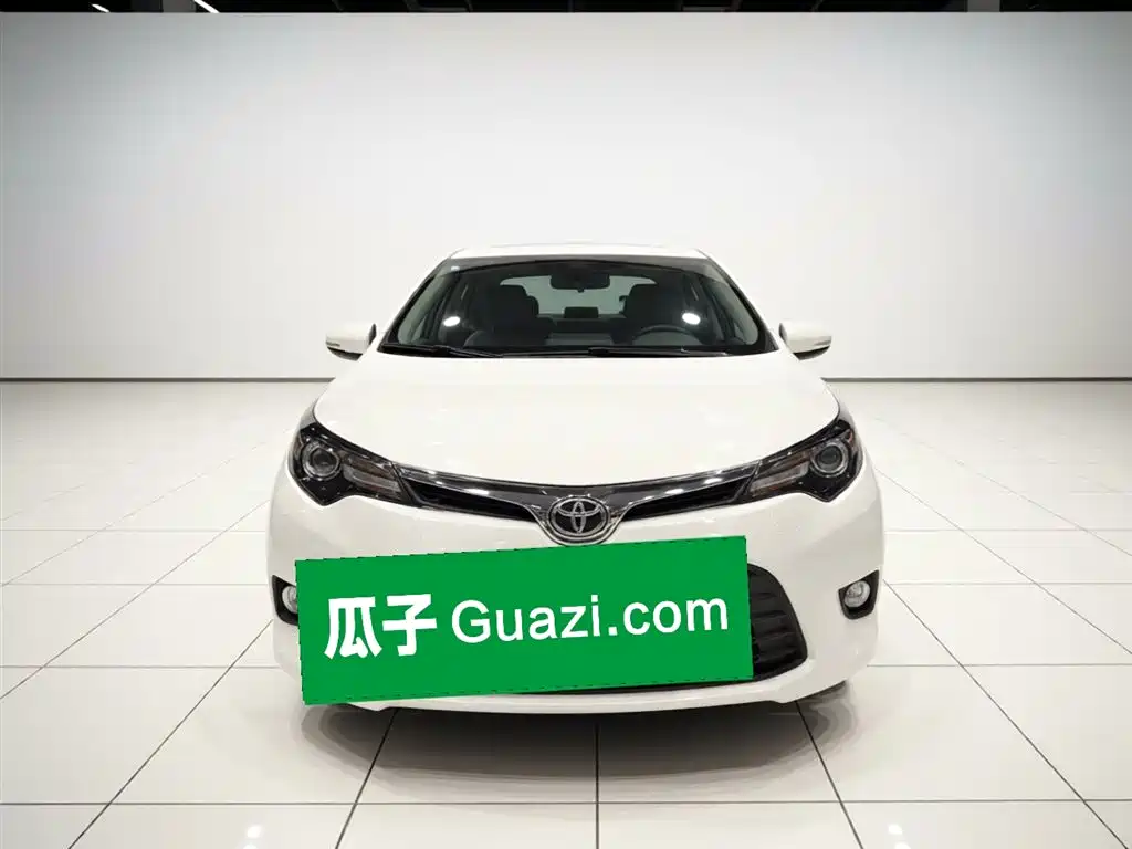 Toyota Levin 2014 1.6G CVT Elite Edition фото 2