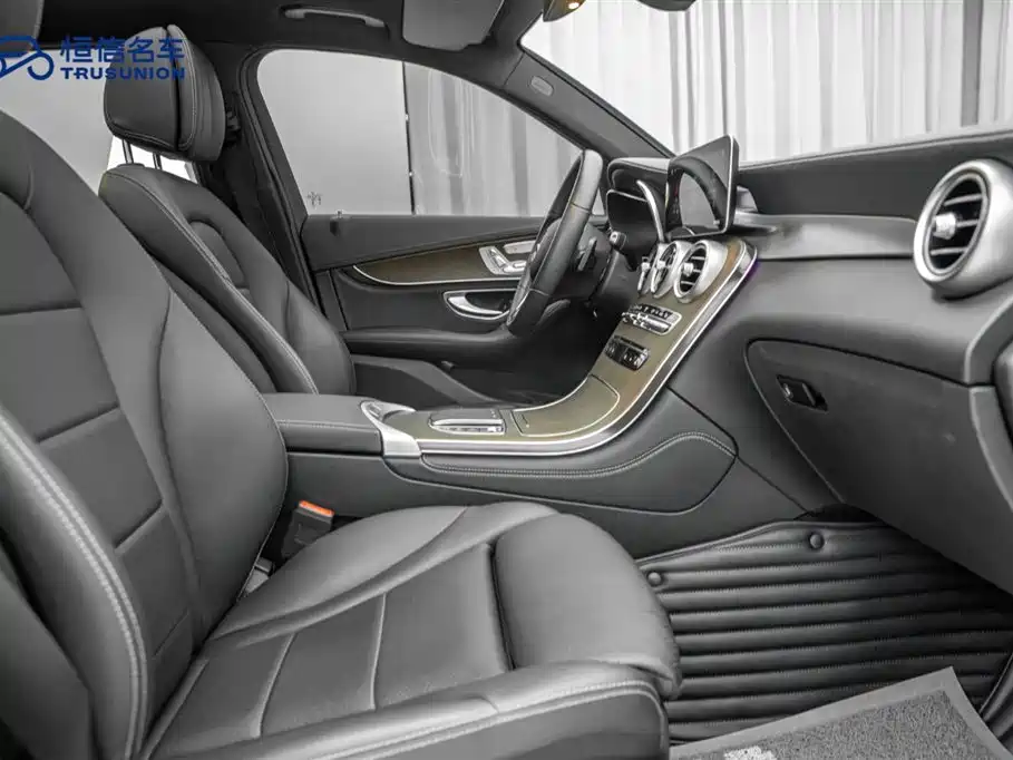 Mercedes-Benz GLC 2020 Facelift GLC 300 L 4MATIC Dynamic фото 17