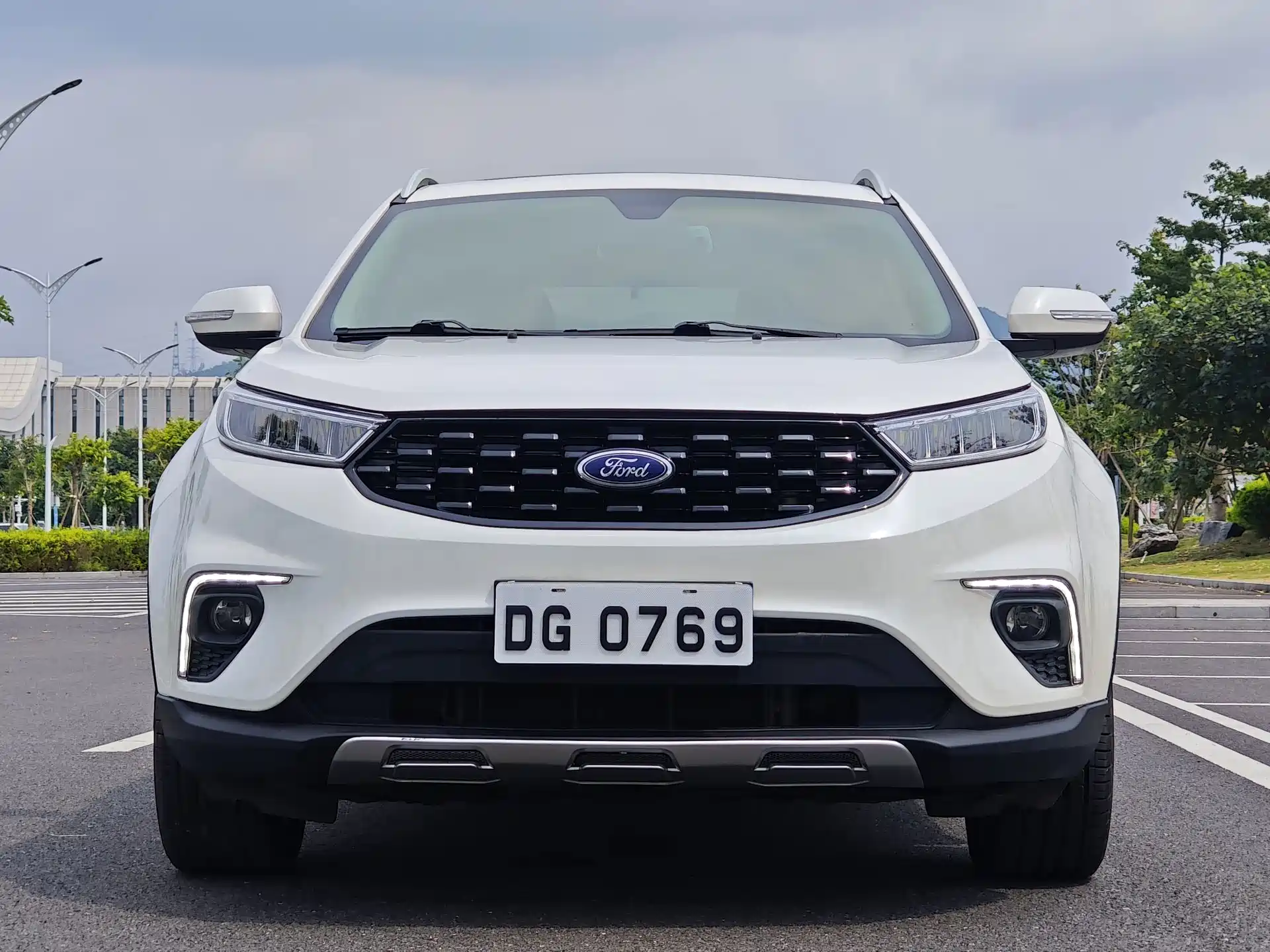 Photo 2 - Ford Territory