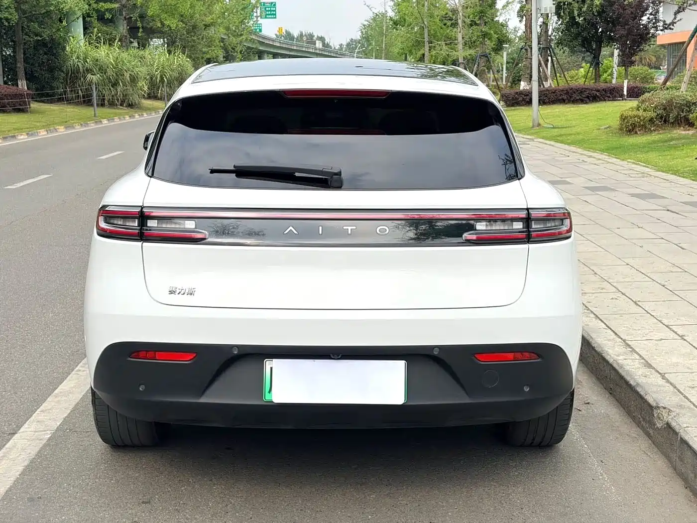 AITO Wenjie AITO M5 2022 2022 Extended Range AWD Flagship