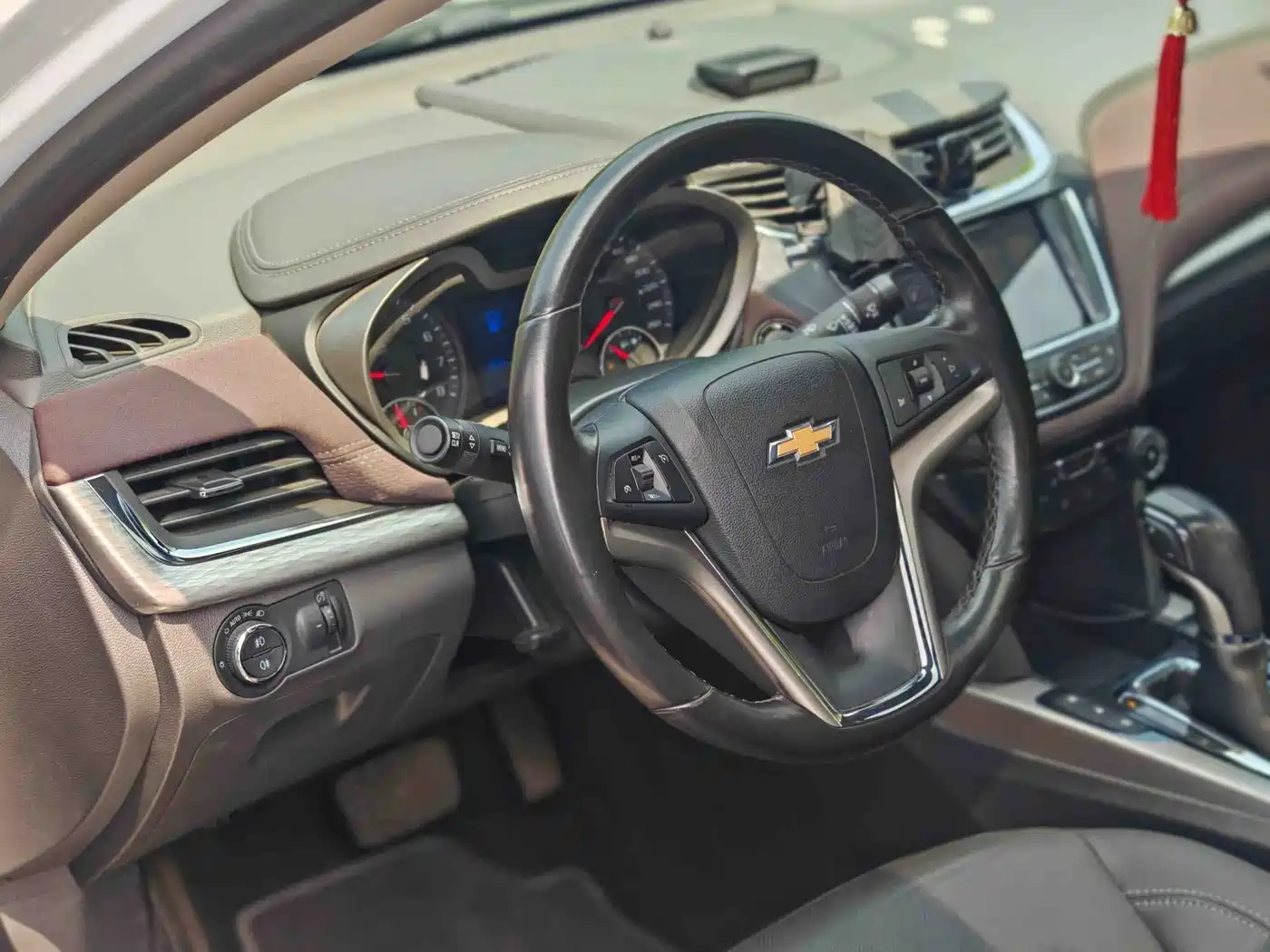 Chevrolet Malibu 2017 1.5T Automatic Luxury Edition фото 21