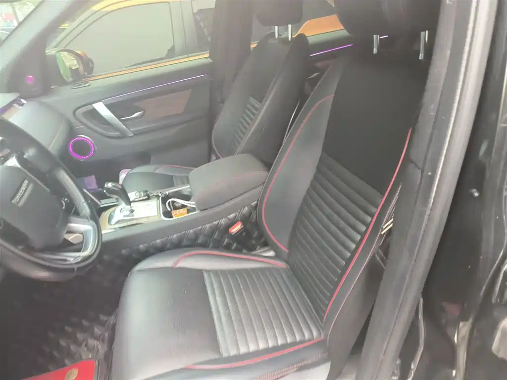 Land Rover Discovery Sport 2020 249PS R-Dynamic Performance Tech 7-seater фото 8