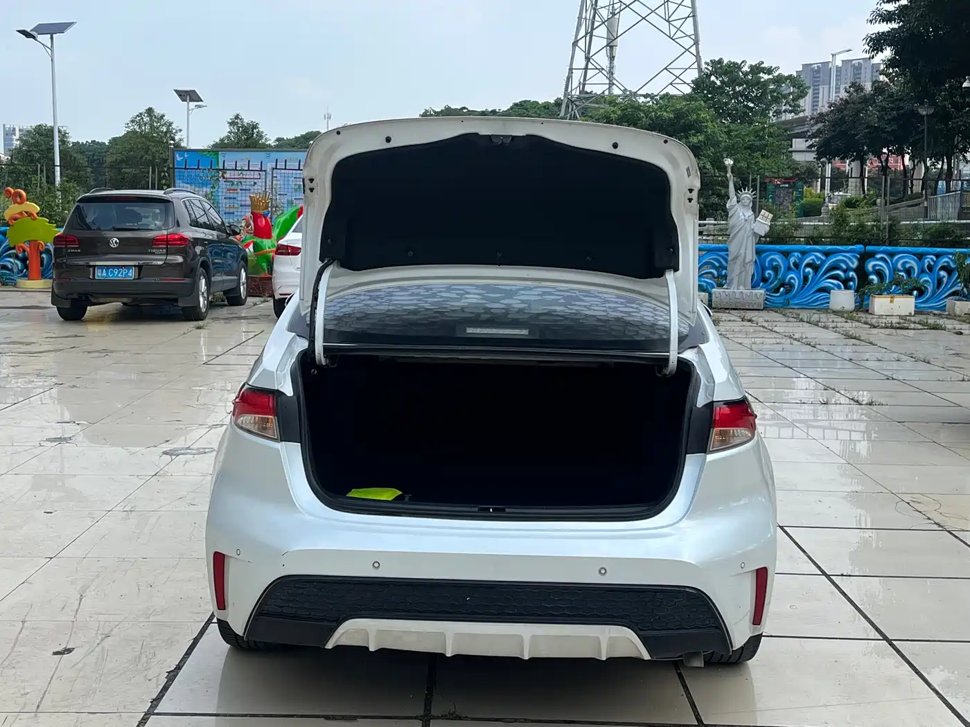 Toyota Levin 2021 Dual Engine 1.8H E-CVT Sport фото 19