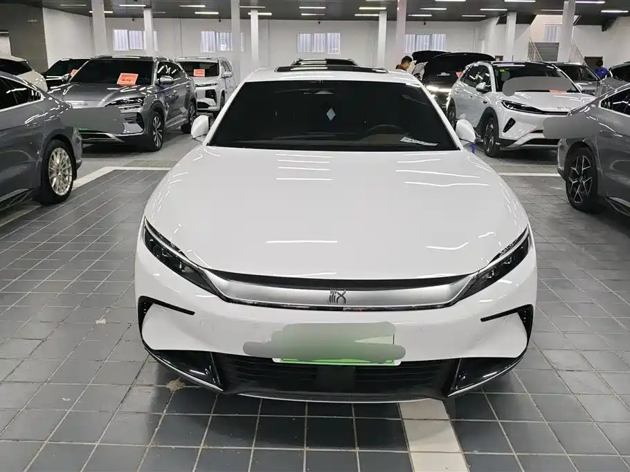 BYD Han 2023 EV Champion Edition 605KM FWD Premium фото 2
