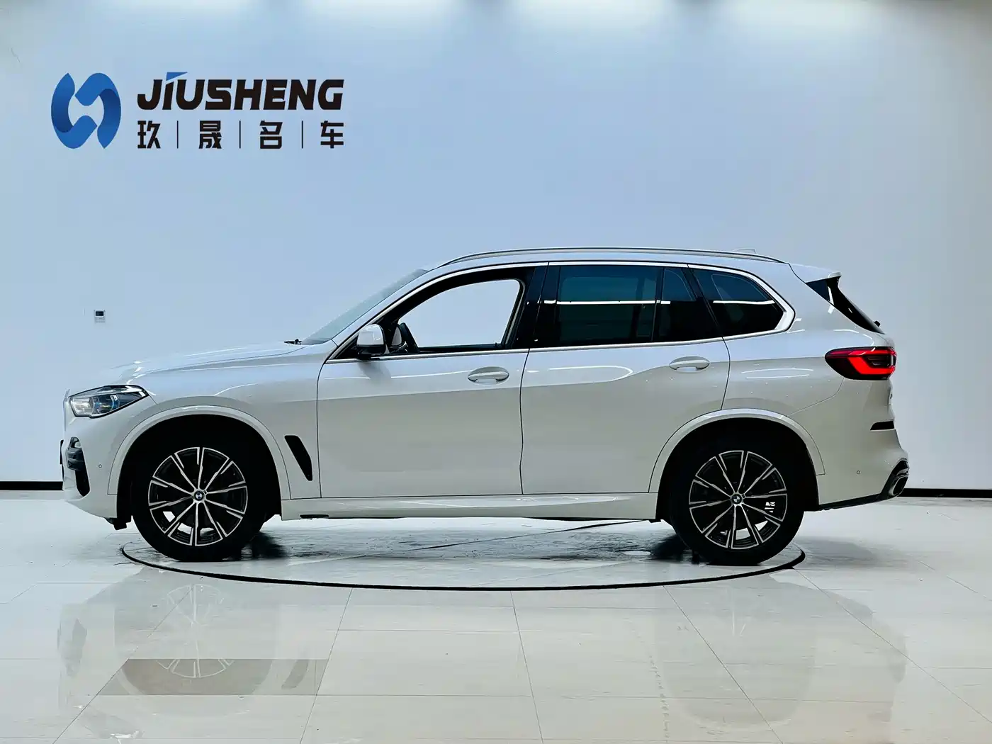BMW X5 (Import) 2019 xDrive40i M Sport Package фото 3