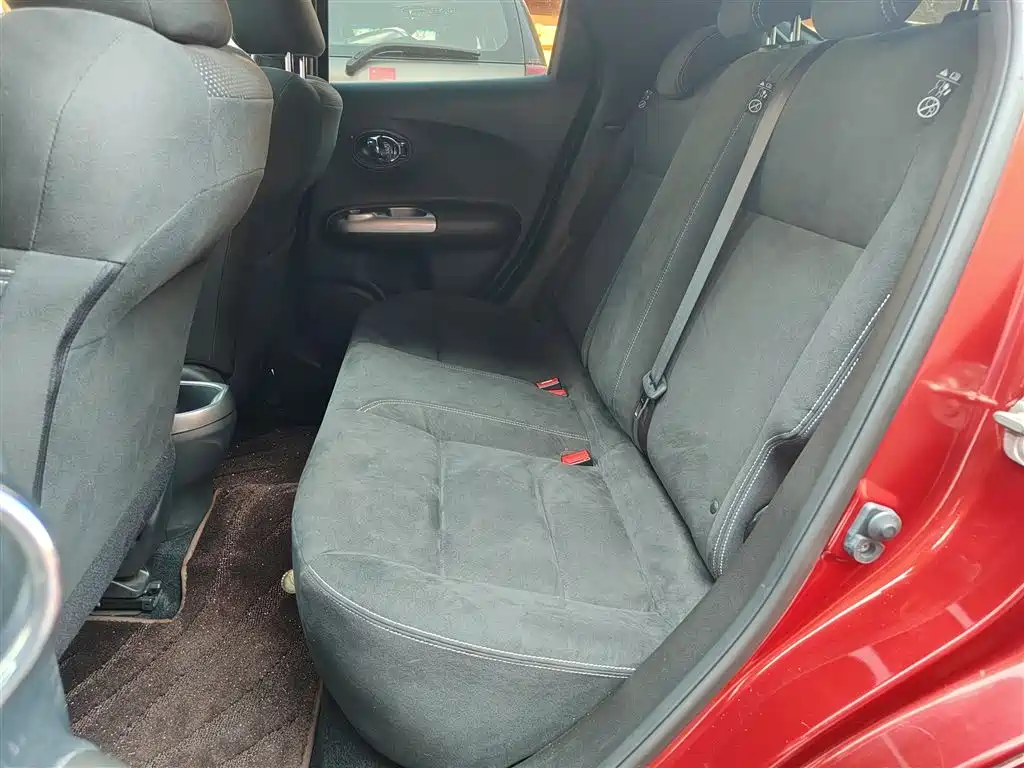 INFINITI ESQ