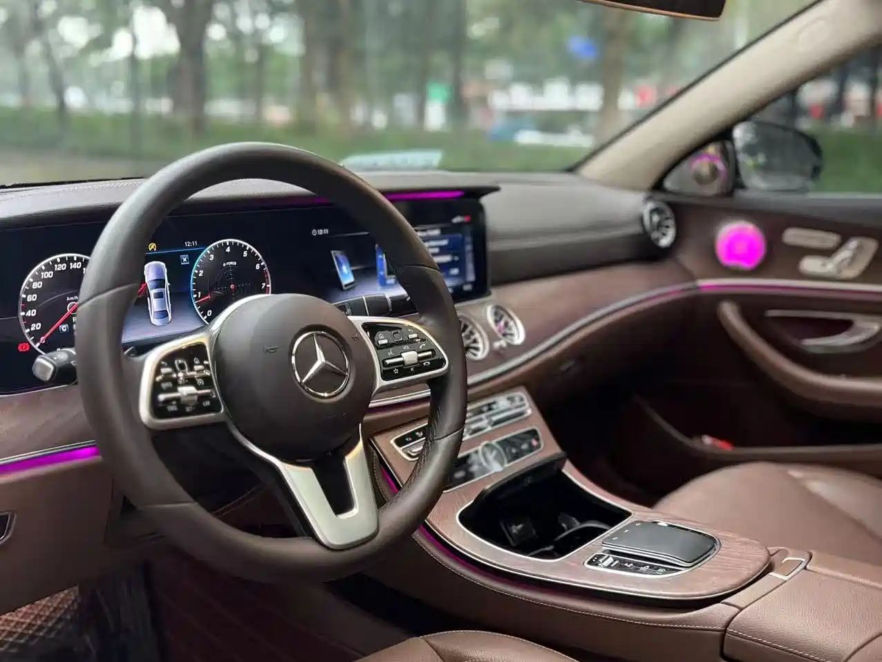 Mercedes-Benz E-Class 2020 E 300 L Fashion фото 7
