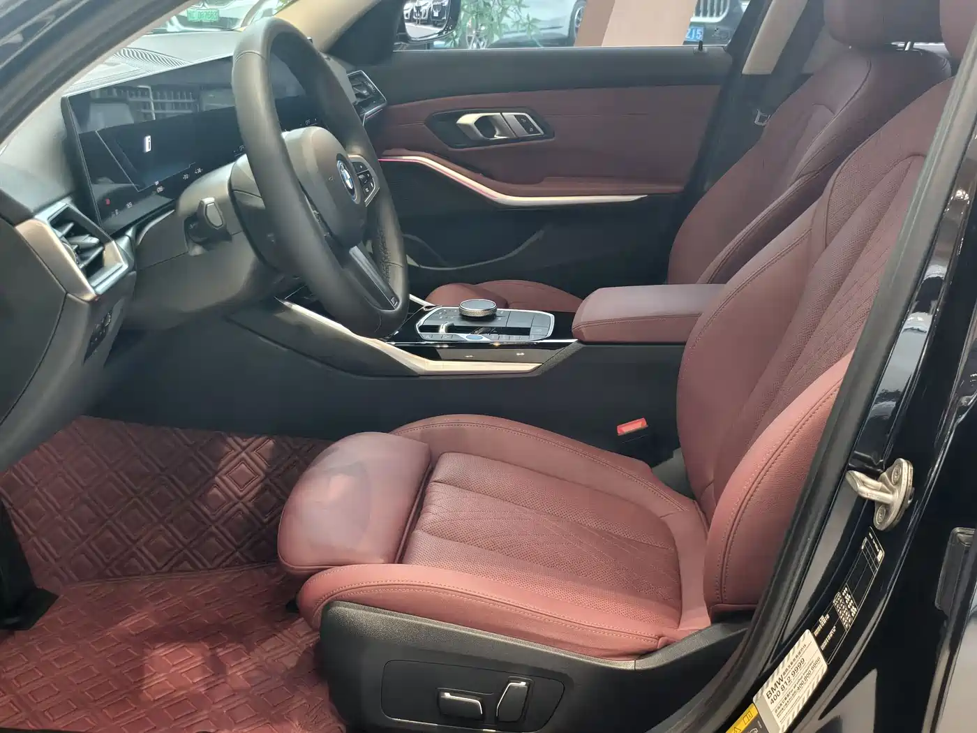 BMW i3 2024 eDrive 35 L фото 5
