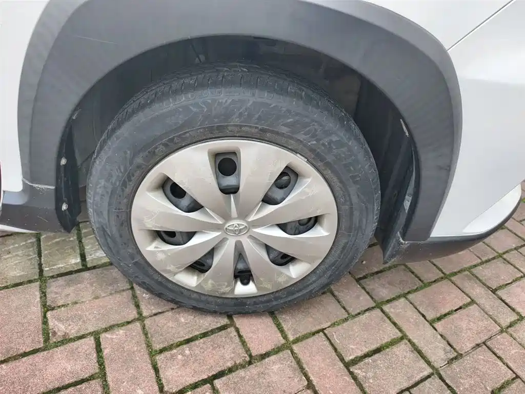 Toyota YARiS L Zhi Xuan 2020 Zhi Xuan X 1.5L CVT Leading фото 26