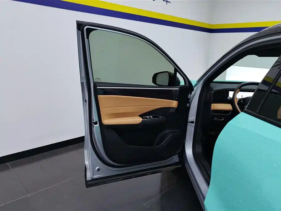 GEELY GALAXY GALAXY L7