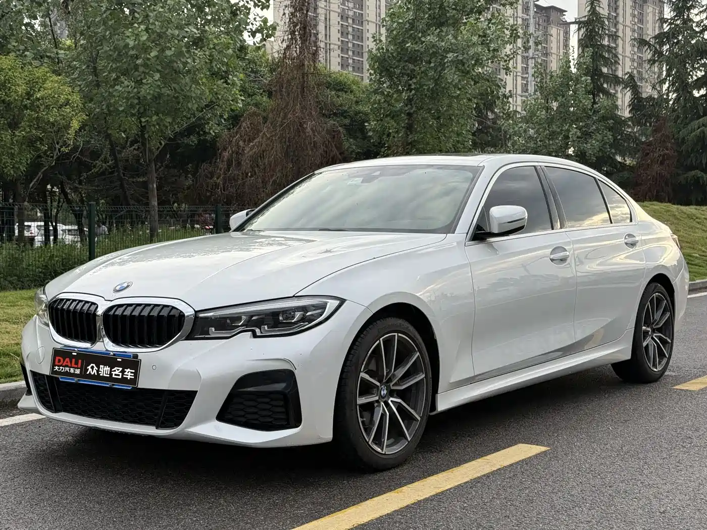 BMW 3 Series 2022 325Li M Sport Package