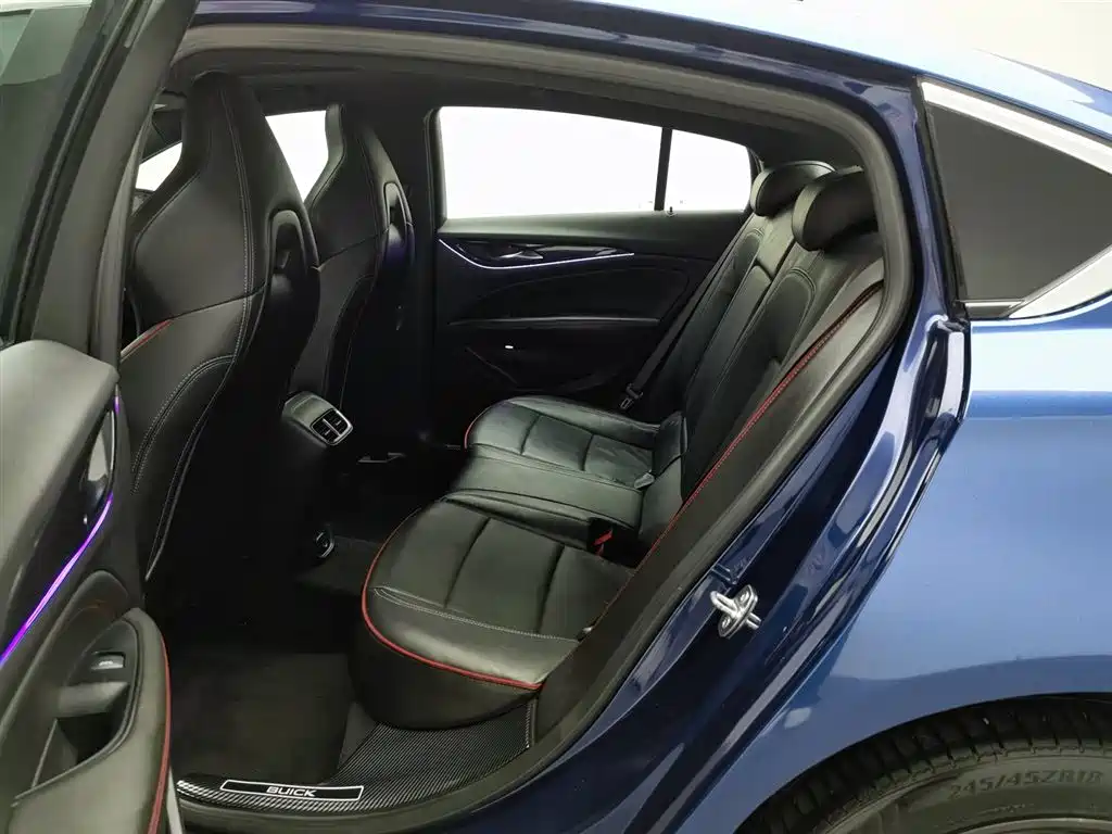 Buick Regal 2017 GS 28T Luxury Type фото 15