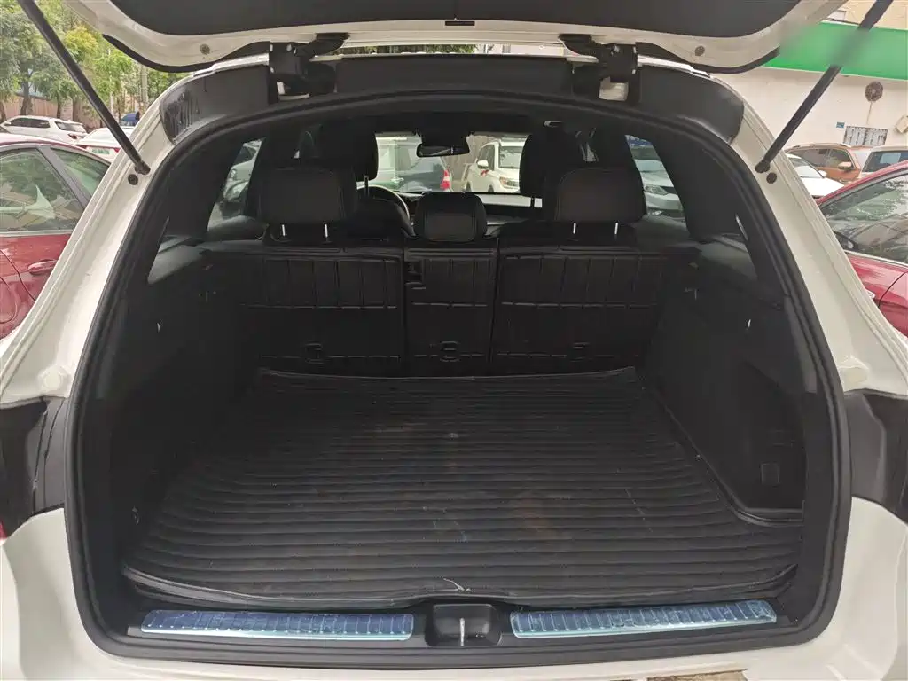 Mercedes-Benz GLC 2019 GLC 260 4MATIC Luxury фото 15