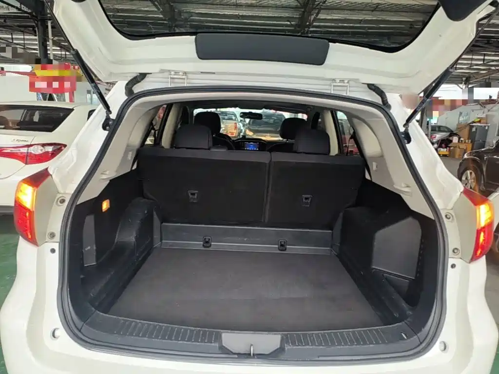 Venucia T70 2017 2016 2.0L CVT Rui Qu Edition