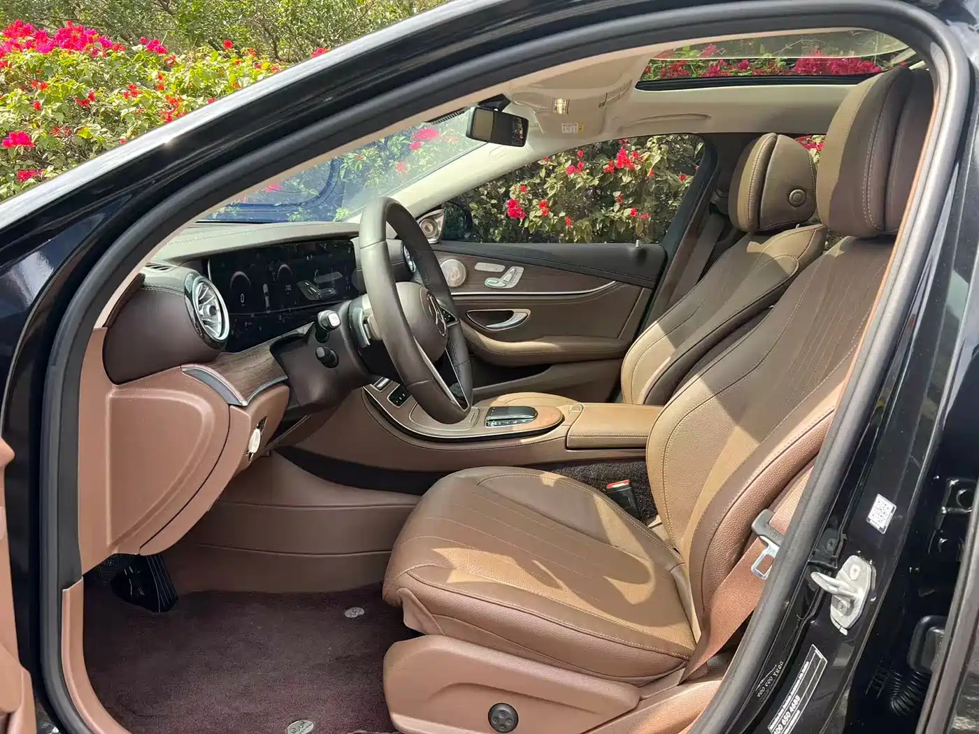 Mercedes-Benz E-Class 2023 E 300 L Luxury фото 5