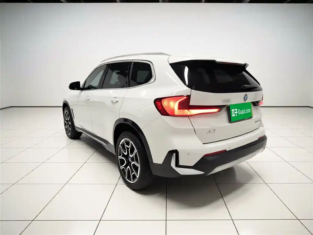 BMW X1 2024 sDrive25Li X Design Package фото 5