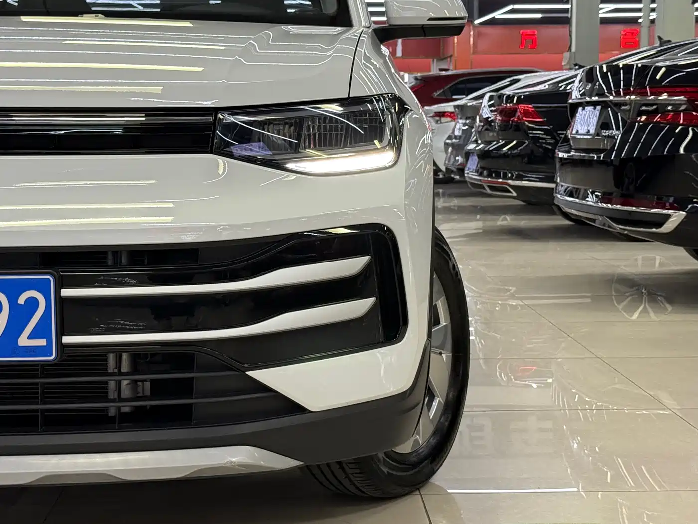 Volkswagen Tharu 2025 Model Rising Star 1.5L Advance Edition фото 20