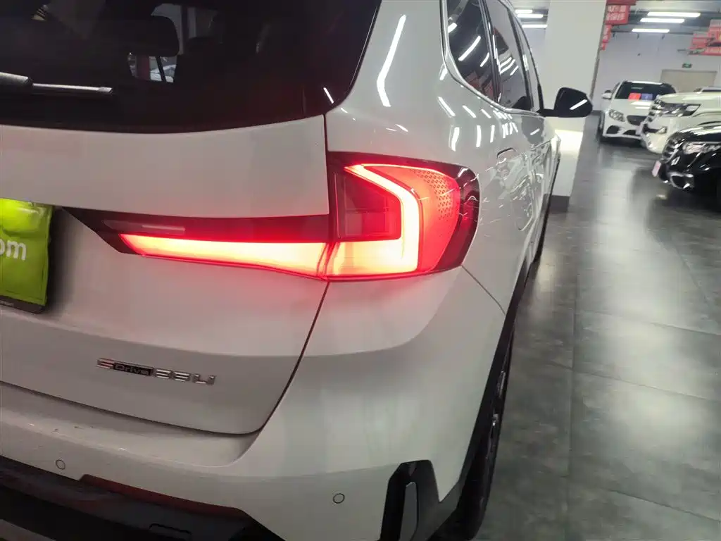 BMW X1 2024 sDrive25Li X Design Package фото 8