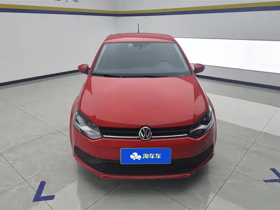Volkswagen Polo 2016 1.4L Manual Trend фото 2