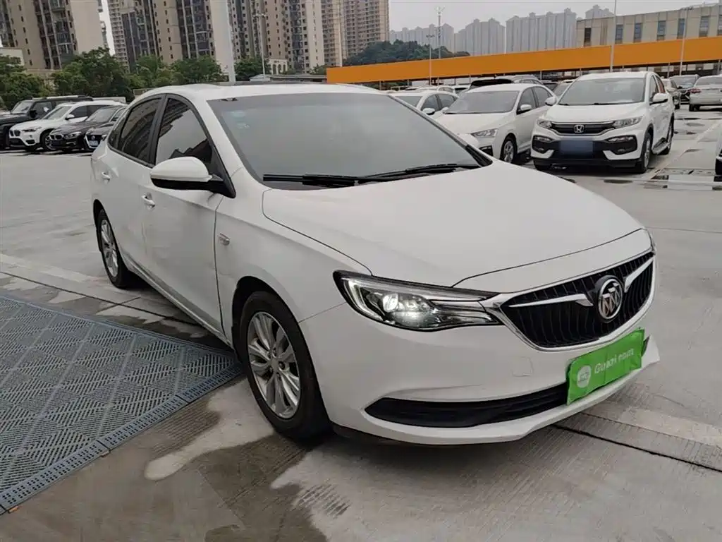 Buick Excelle 2019 15T DCT Connected Elite Type China VI фото 4