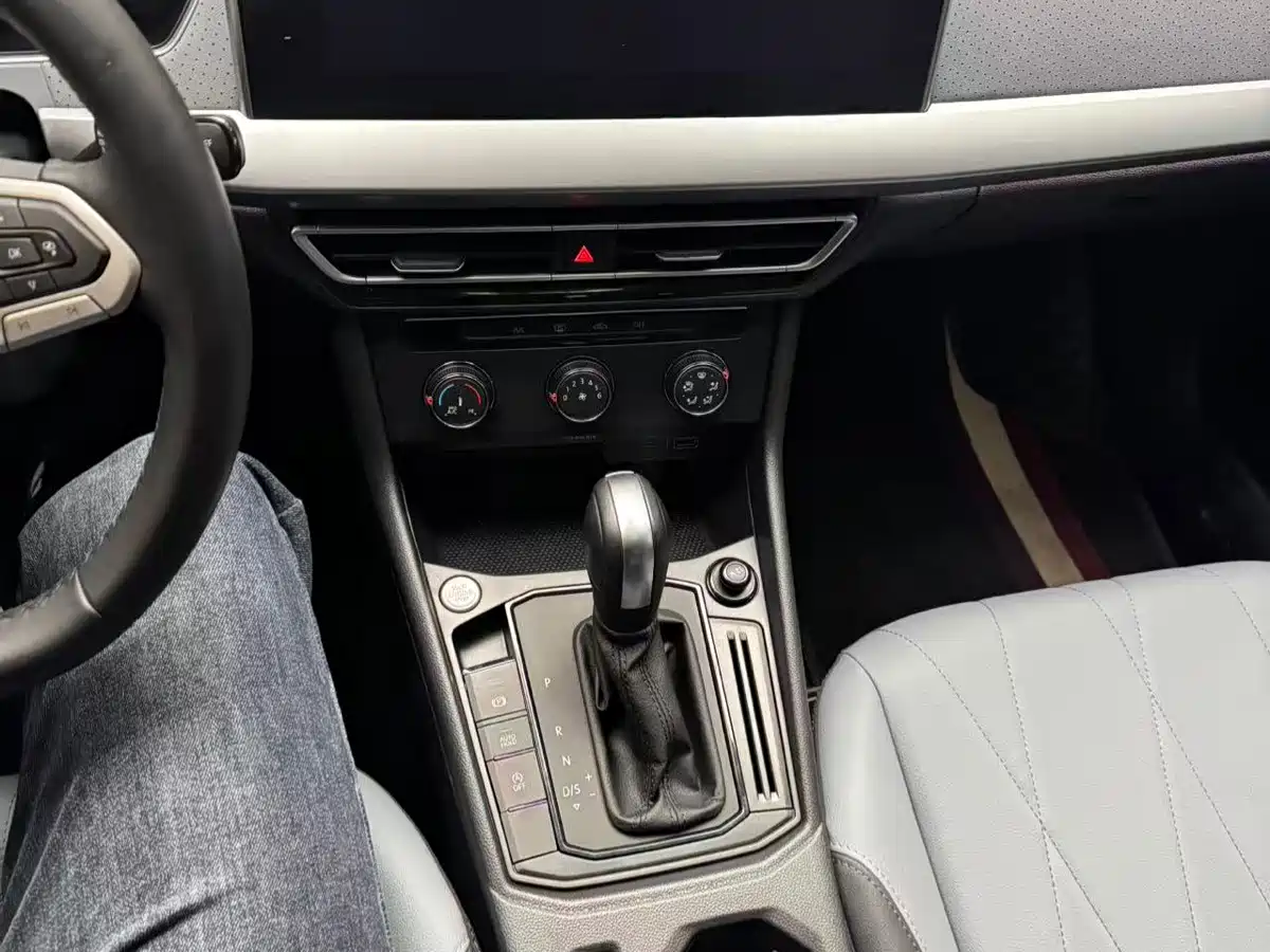 Volkswagen Lavida 2026 2026 1.5L Auto 5 Million Edition