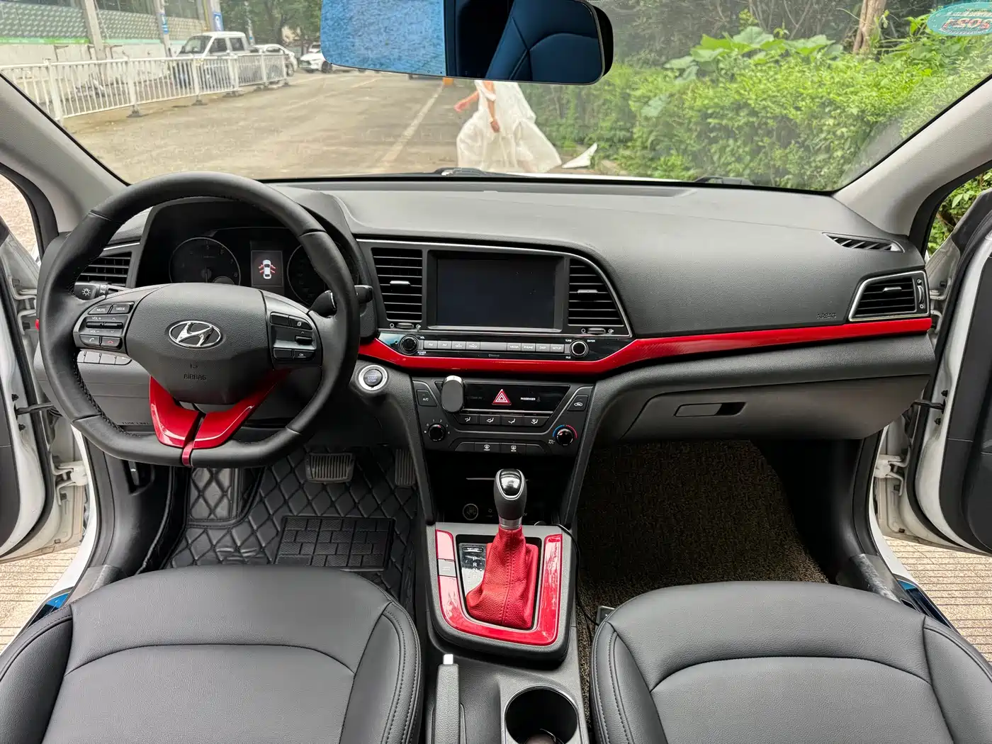 Hyundai Elantra 2016 1.4T DCT Dynamic·Vitality фото 14